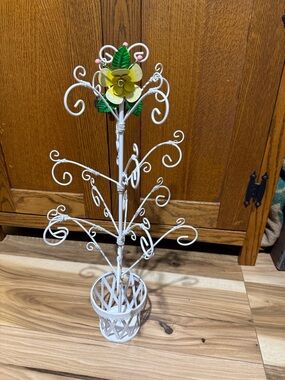 White Metal Jewelry Tree with Yellow Flower Accent